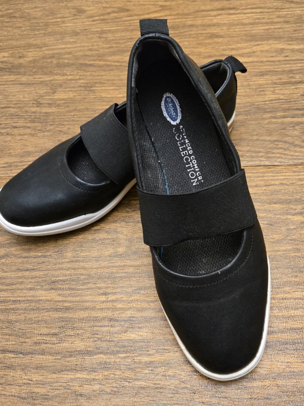 DR. SCHOLLS Advanced Comfort Collection Slip-On w/Elastic Band Across Vamp